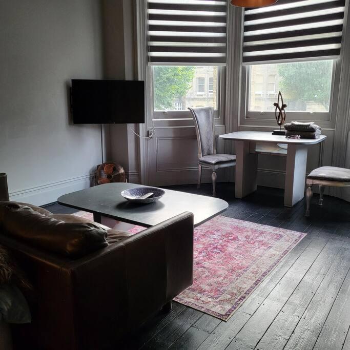 Elegant Studio In Central Hove - 5 Min Walk To Beach - 10 Min To Брайтонн Экстерьер фото